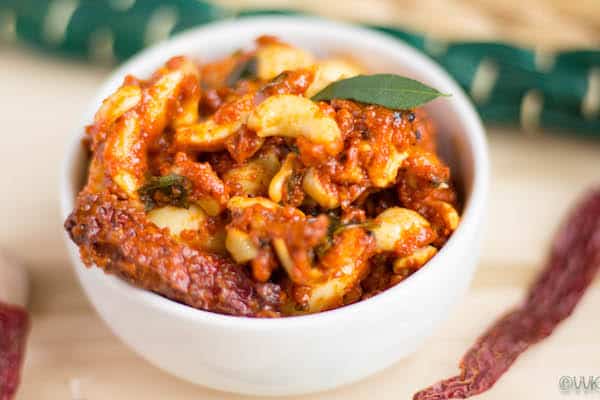 CASHEW PICKLE